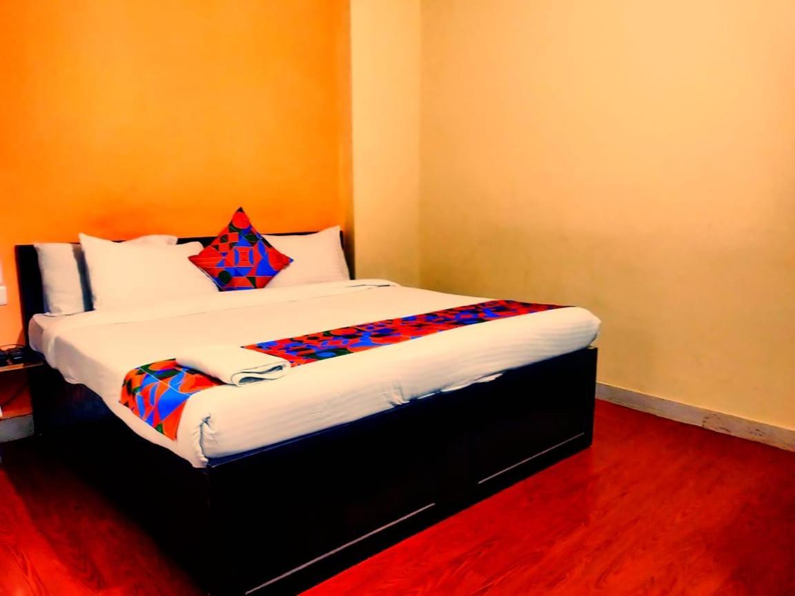 The Welcome Adb Hotels Джайпур Екстериор снимка
