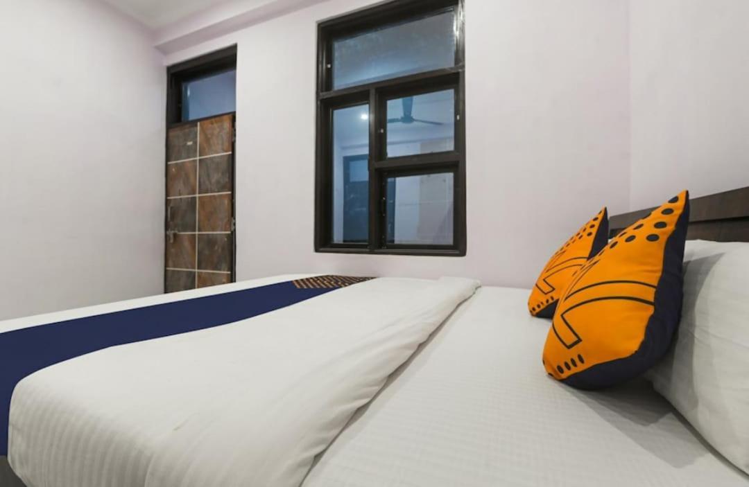 The Welcome Adb Hotels Джайпур Екстериор снимка